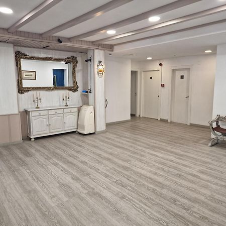 Hotel La Duquesa ピノス・ヘニル エクステリア 写真